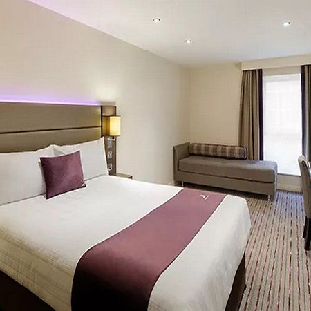 Premier Inn Manchester Cheadle (Greater Manchester) Exterior foto