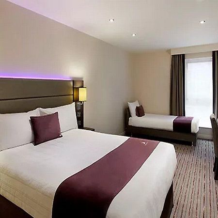 Premier Inn Manchester Cheadle (Greater Manchester) Exterior foto
